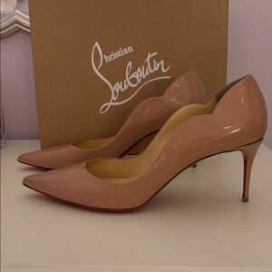 Christian Louboutin 70mm Hot Chick Patent Leather Pumps Stilettos BLUSH Size 42